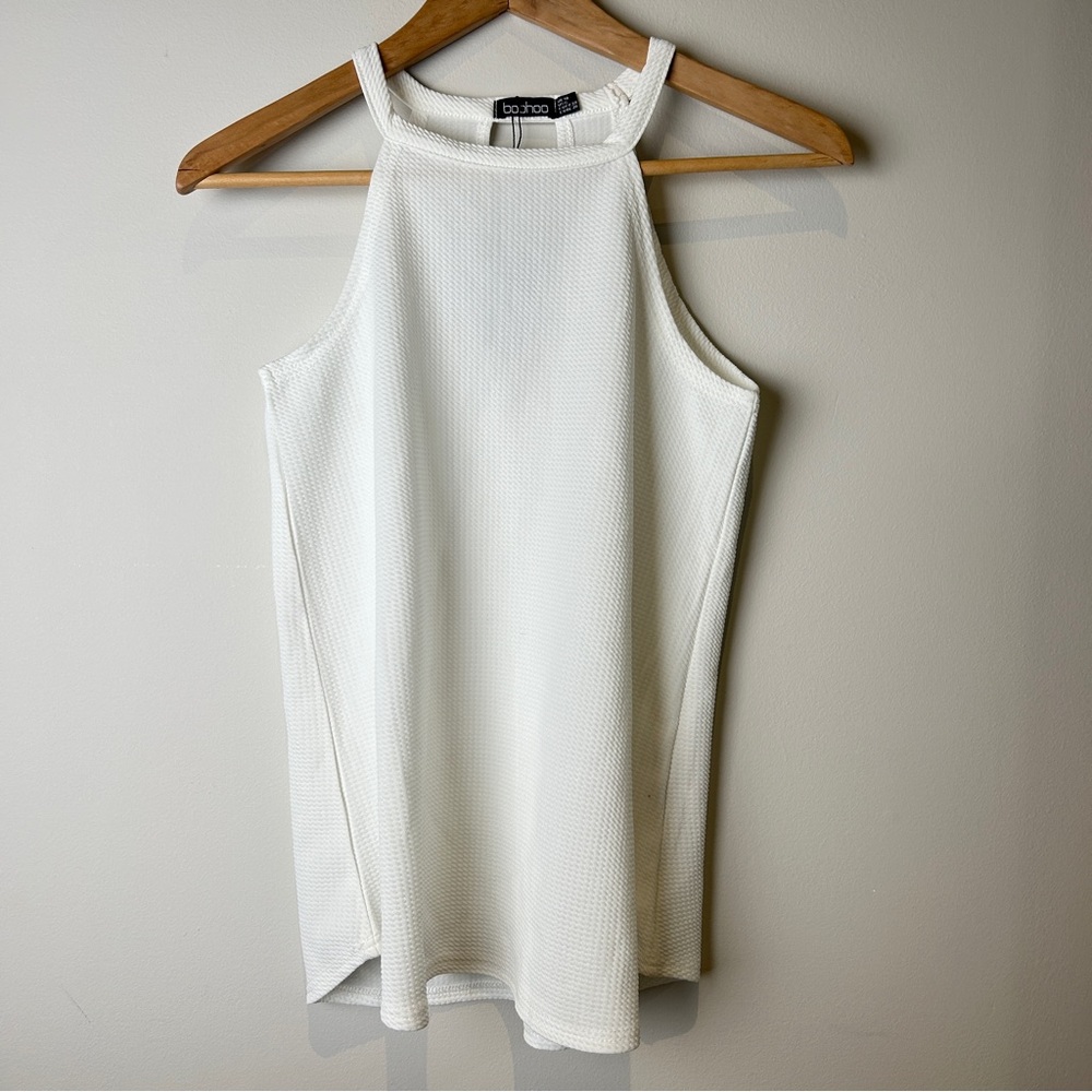 NWTs Vintage Y2K Boohoo White Halter Sleeveless Sexy Tank Top